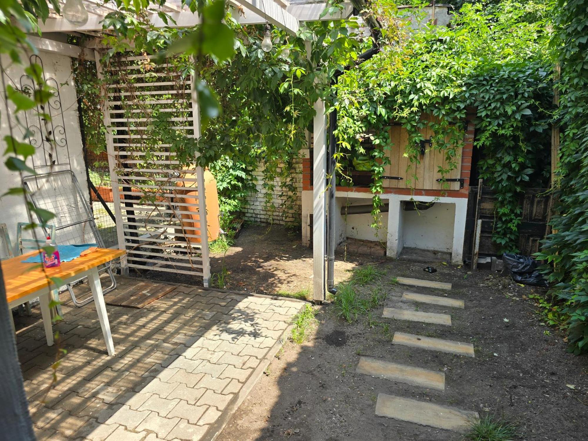 Dzialkowa Apartment Legnica Exterior photo